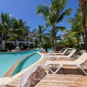 Atmospheric With A Beautiful View Of The Swimming Pool Apartamento Bayahíbe