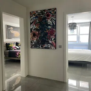 Luxurious 2 Bedroom Old Munich