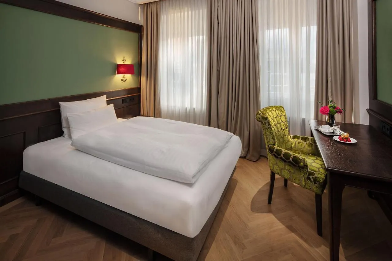 Eden Hotel Wolff Munich 4*,